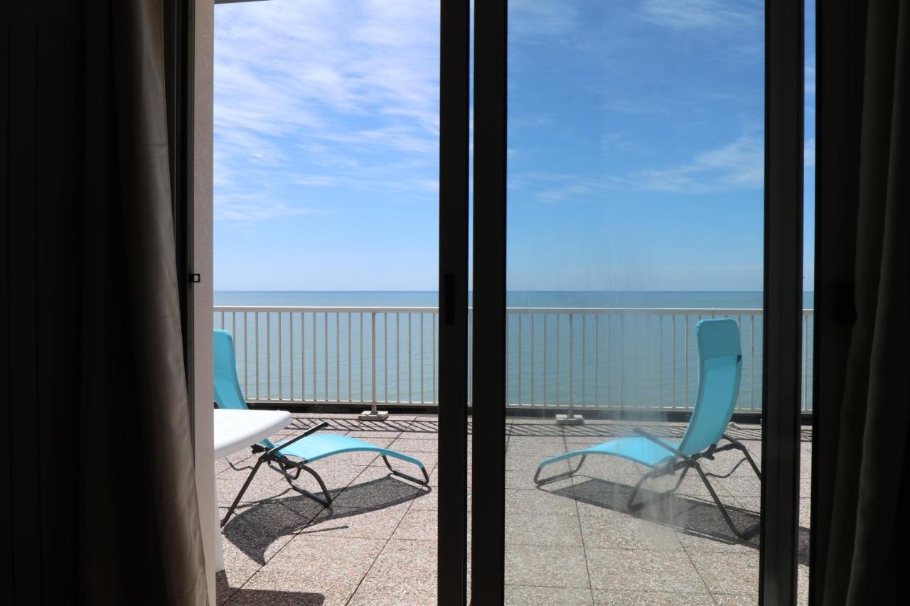 Penthouse Attico Mara Apartment Caorle Exterior photo